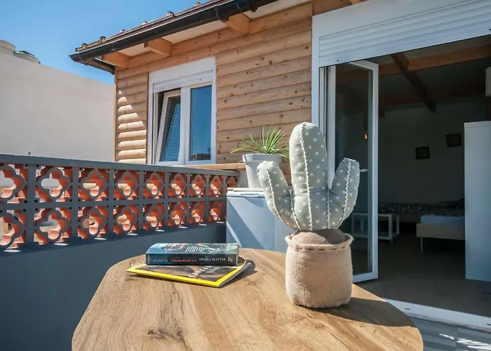 Marina Oceano Апартаменты Ла-Марета